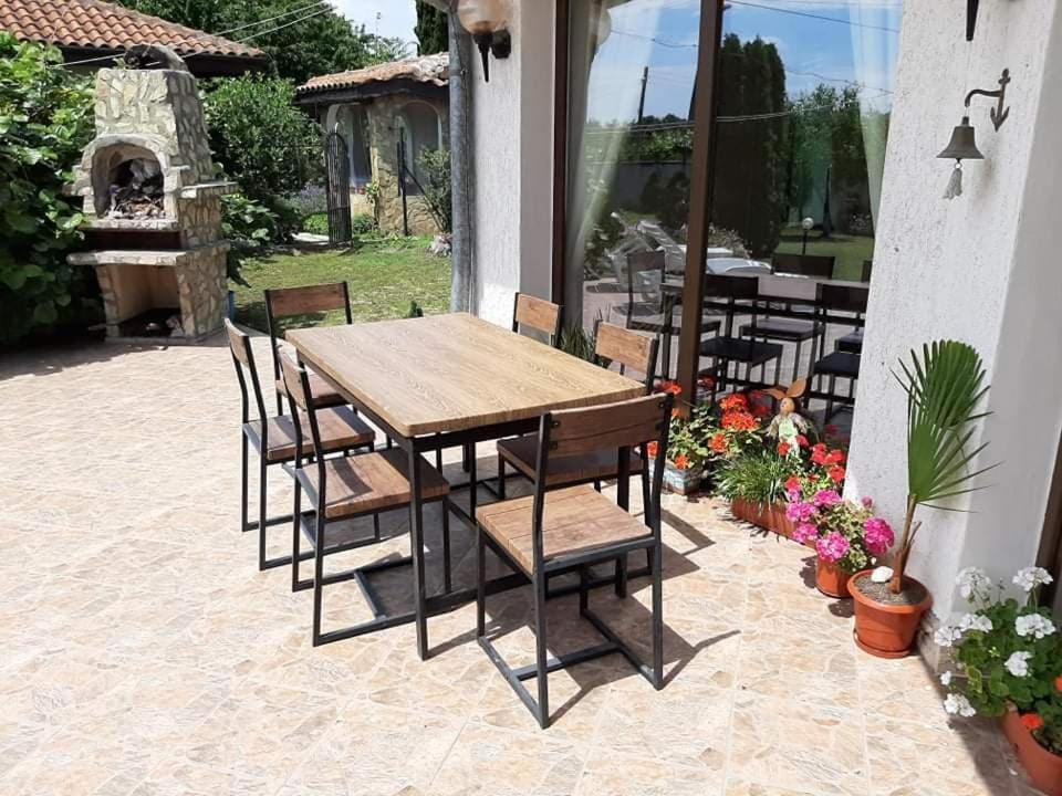 Guesthouse Oasis-Шабла Экстерьер фото