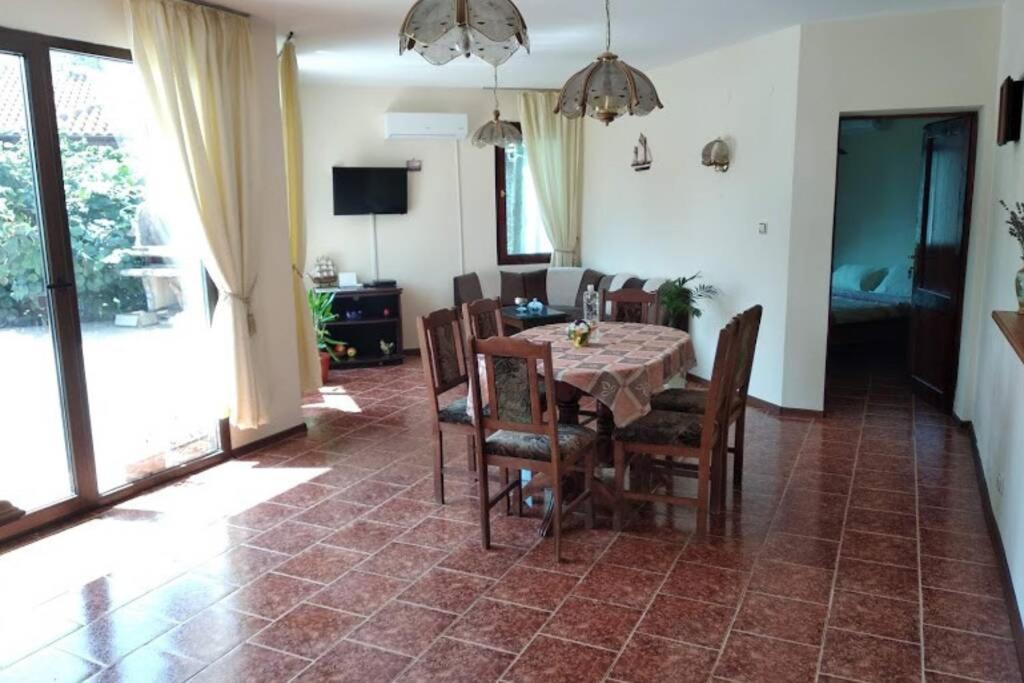 Guesthouse Oasis-Шабла Экстерьер фото